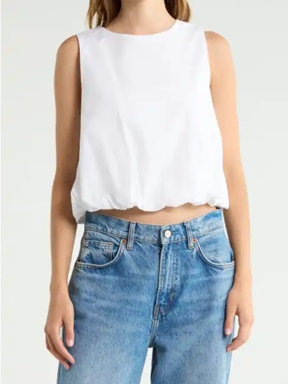 White Scallop-Hem Sleeveless Crop Top - Women